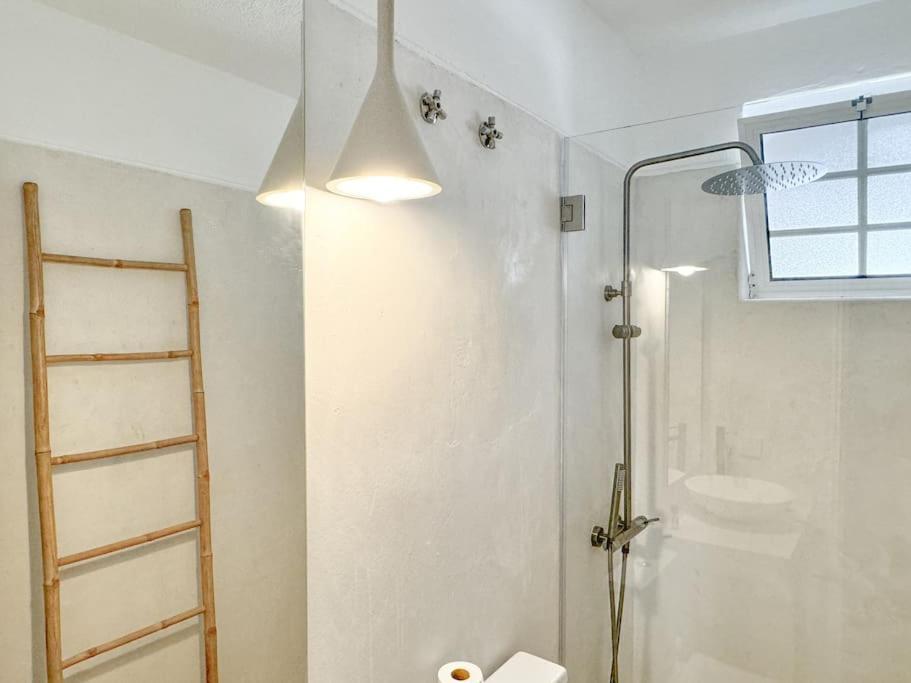 Costa Inn Beach House With Pool By Homeful Homes Costa da Caparica Extérieur photo