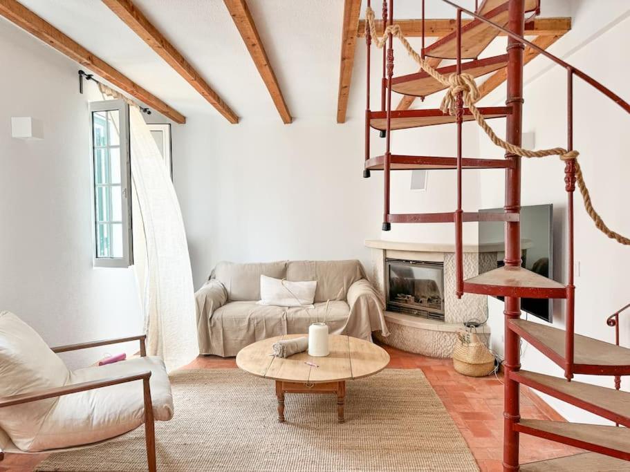 Costa Inn Beach House With Pool By Homeful Homes Costa da Caparica Extérieur photo